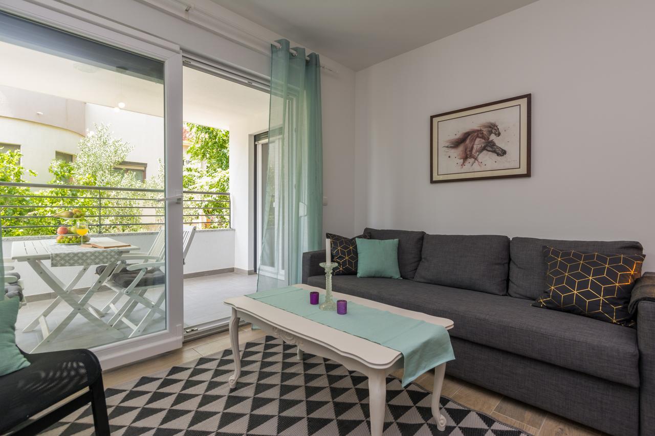 Apartments Marta 1 Zadar Buitenkant foto